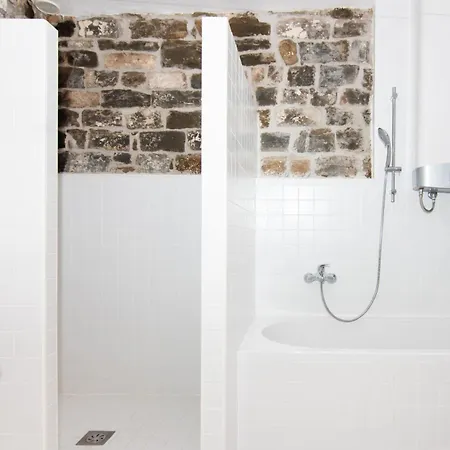 Semesterbostad Boutique House Anni Piran
