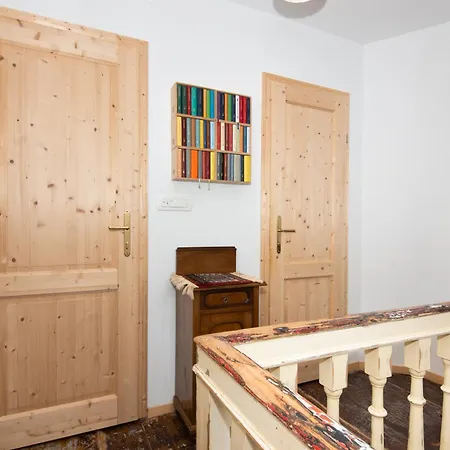 Boutique House Anni Semesterbostad