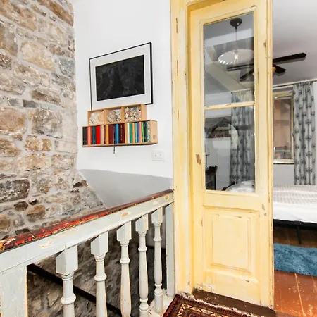 Semesterbostad Boutique House Anni Piran